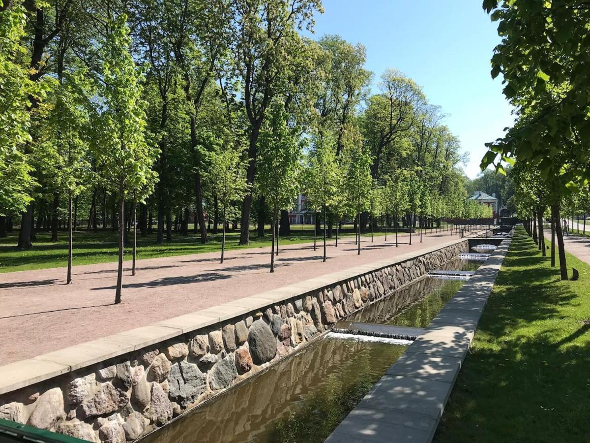 1 Bedroom Apartment Near Kadriorg Swan Pond Таллин Экстерьер фото
